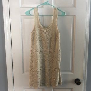 Lace Sleeveless dress